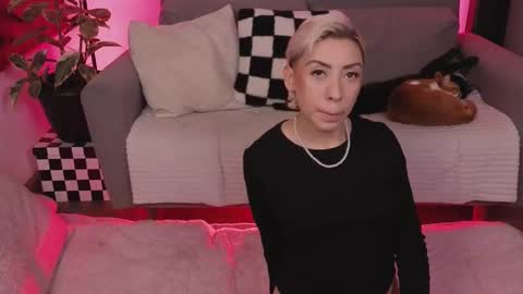 Violet online show from 11.07.25