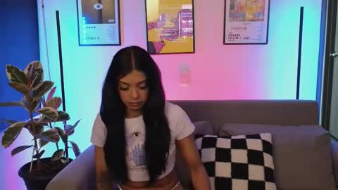 Violet online show from 03.30.26