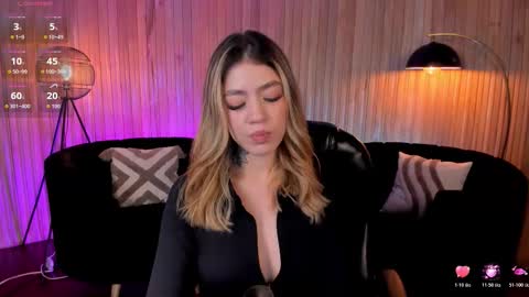 Violett  online show from 02.25.26