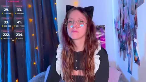 Snapshot of violettmo0n chatting on 07.30.26 Next stream 1522026 400 GMT 3 online show from 07.30.26