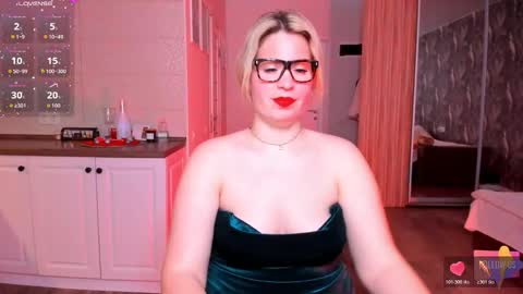 Snapshot of vip_juicy chatting on 01.14.26 VelvettTime online show from 01.14.26