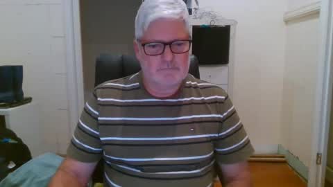 Snapshot of viper654321 chatting on 12.25.24 viper654321 online show from 12.25.24