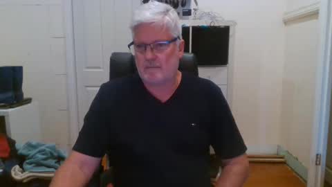 Snapshot of viper654321 chatting on 01.03.25 viper654321 online show from 01.03.25