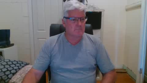 Snapshot of viper654321 chatting on 01.06.25 viper654321 online show from 01.06.25