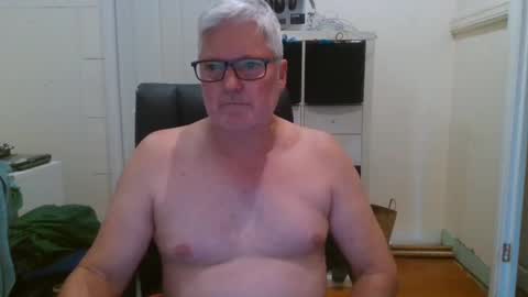 Snapshot of viper654321 chatting on 02.20.25 viper654321 online show from 02.20.25