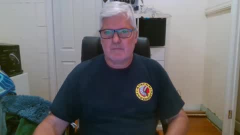 Snapshot of viper654321 chatting on 03.10.25 viper654321 online show from 03.10.25