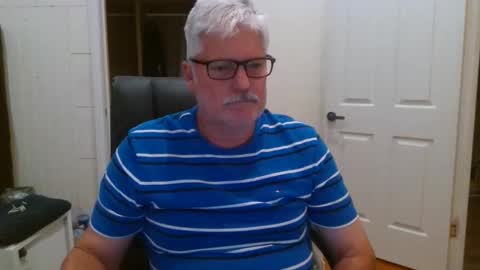 Snapshot of viper654321 chatting on 09.20.25 viper654321 online show from 09.20.25