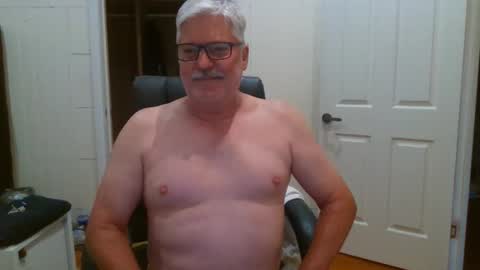 Snapshot of viper654321 chatting on 09.27.25 viper654321 online show from 09.27.25