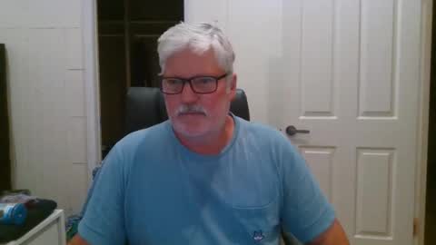 Snapshot of viper654321 chatting on 11.06.25 viper654321 online show from 11.06.25