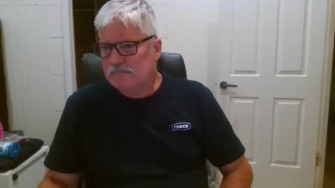 Snapshot of viper654321 chatting on 11.18.25 viper654321 online show from 11.18.25