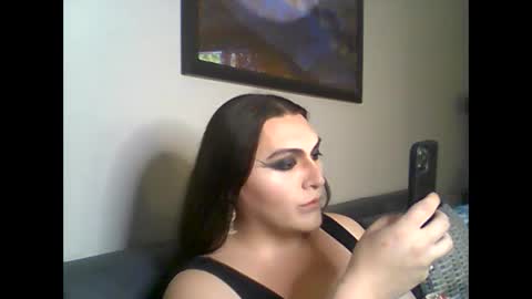 Snapshot of virgorian_enigma chatting on 01.01.25 priscilla online show from 01.01.25
