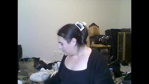 Snapshot of virgorian_enigma chatting on 01.29.25 priscilla online show from 01.29.25