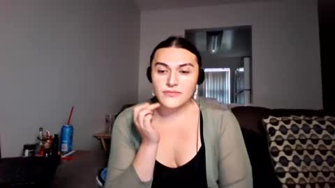 Snapshot of virgorian_enigma chatting on 02.24.25 priscilla online show from 02.24.25