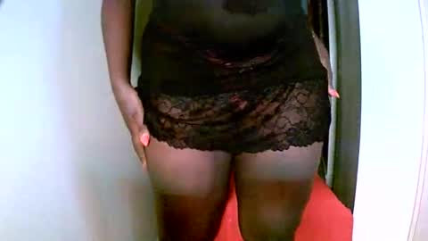 Snapshot of virtual_wifey chatting on 01.21.25 Your Virtual Wife online show from 01.21.25