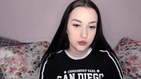 Snapshot of vitalina_freedom chatting on 12.26.24 Vitalina online show from 12.26.24