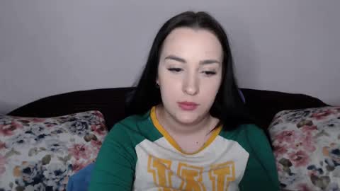 Snapshot of vitalina_freedom chatting on 01.05.25 Vitalina online show from 01.05.25