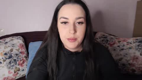 Snapshot of vitalina_freedom chatting on 11.20.25 Vitalina online show from 11.20.25