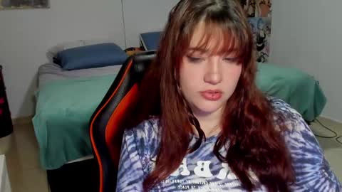 Snapshot of vitaxviper chatting on 02.04.25 Vit a Viper online show from 02.04.25