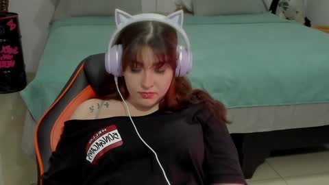 Snapshot of vitaxviper chatting on 02.25.25 Vit a Viper online show from 02.25.25