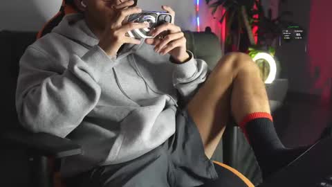 VITO BENZ online show from 03.04.25