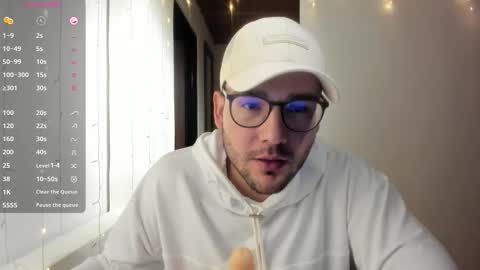 Vito Ferrer online show from 12.23.25