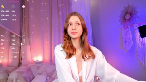 Snapshot of vivalavika chatting on 02.26.26 just Vi online show from 02.26.26