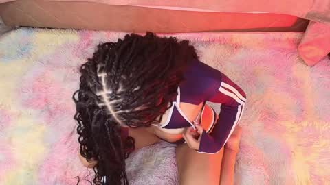 Vivi online show from 01.15.25