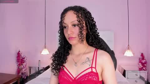 Vivi online show from 12.21.25