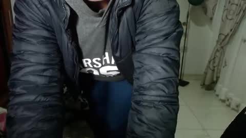 Snapshot of vivian_milf_paint chatting on 02.20.26 vivian_milf_paint online show from 02.20.26