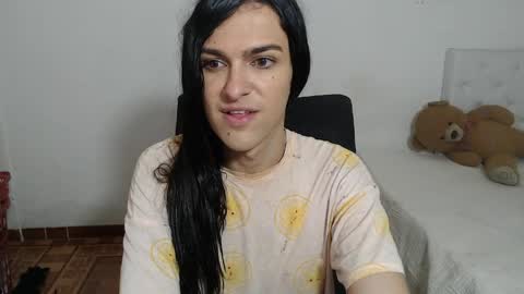 instagram Viviana73215 online show from 05.18.26