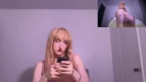 Snapshot of vivianlayxxx chatting on 06.22.26 vivian layy online show from 06.22.26