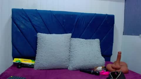 VivianRose online show from 10.29.25