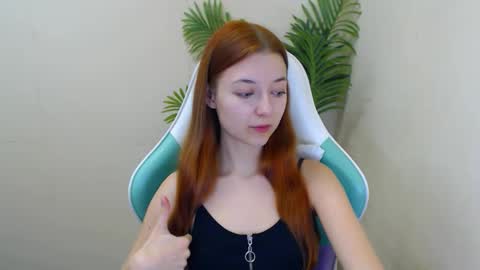 Vivien online show from 01.06.25