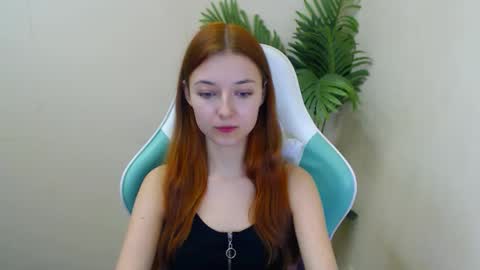 Vivien online show from 01.06.25