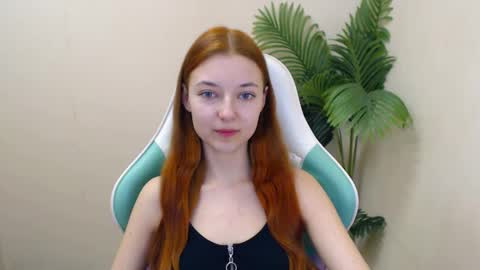 Vivien online show from 02.17.25