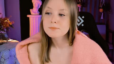 Vivien online show from 01.24.25