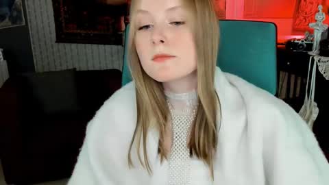 Vivien online show from 02.09.25