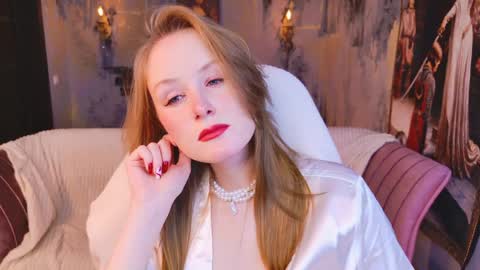 Vivien online show from 04.06.26