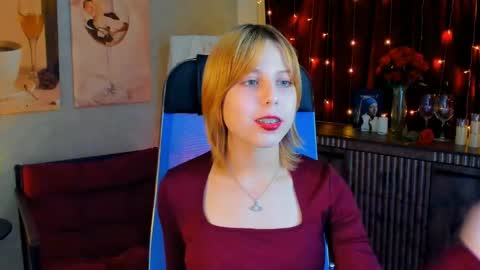 Vivienne  online show from 05.09.26