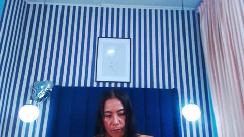 Vivian  online show from 01.07.26