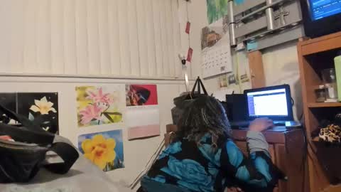 Snapshot of vixenfyre chatting on 02.27.26 Vixen Fyre online show from 02.27.26