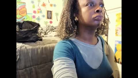 Snapshot of vixenfyre chatting on 02.28.26 Vixen Fyre online show from 02.28.26