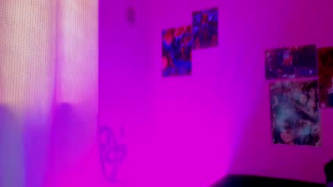 Snapshot of void_smokin chatting on 06.23.26 Gabriela online show from 06.23.26