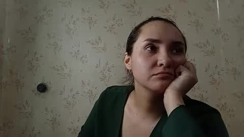 Snapshot of voulezvous_angel chatting on 03.09.26 voulezvous_angel online show from 03.09.26