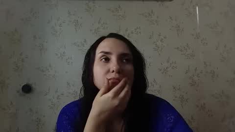 Snapshot of voulezvous_angel chatting on 03.12.26 voulezvous_angel online show from 03.12.26
