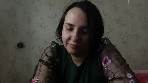 Snapshot of voulezvous_angel chatting on 03.18.26 voulezvous_angel online show from 03.18.26