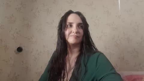 Snapshot of voulezvous_angel chatting on 03.18.26 voulezvous_angel online show from 03.18.26