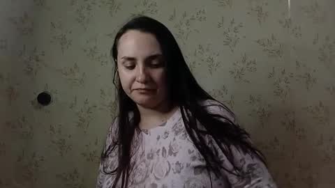 Snapshot of voulezvous_angel chatting on 04.14.26 voulezvous_angel online show from 04.14.26