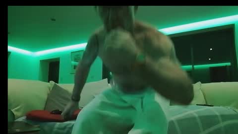 voyeur1391365 online show from 10.05.25