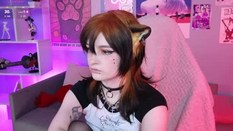 vronnier online show from 04.16.26